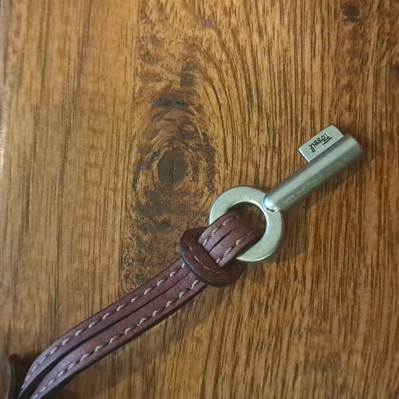 Fossil Purple Leather Shoulder Bag - Picture 6 of 11